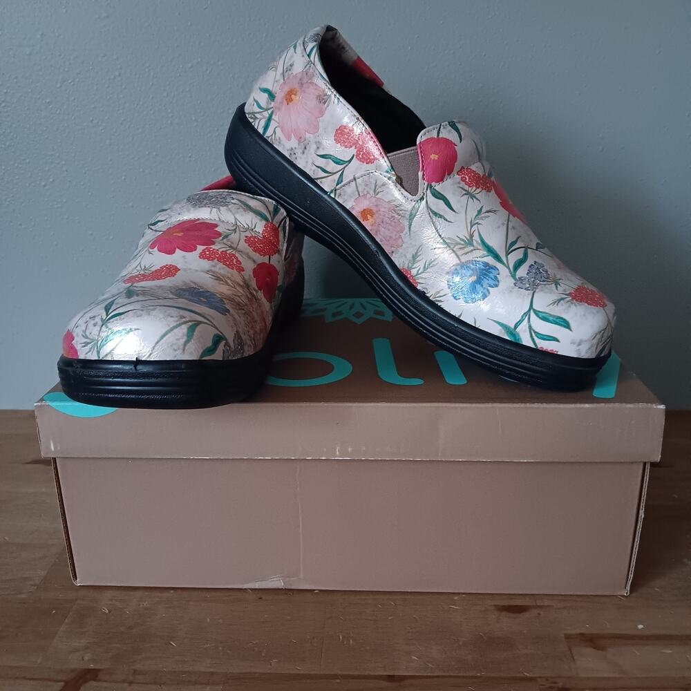 Glolily‎ Women's Kate Clogs, Style#KAT-420, Size 7.5 M, Vintage Flower Garden